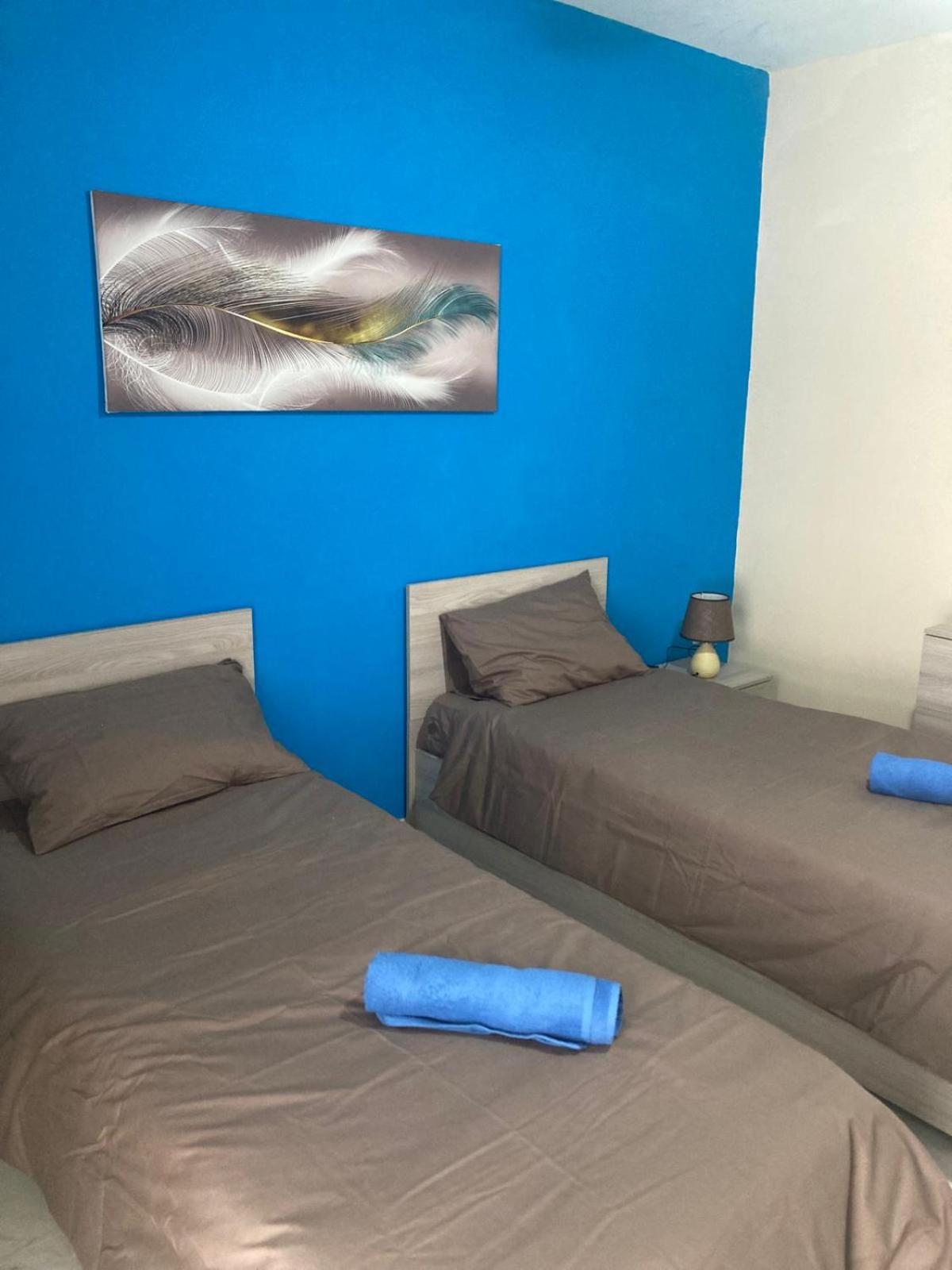 Sunrise Bay Apartments - Frontline Sea Views Сейнт Полс Бей Екстериор снимка