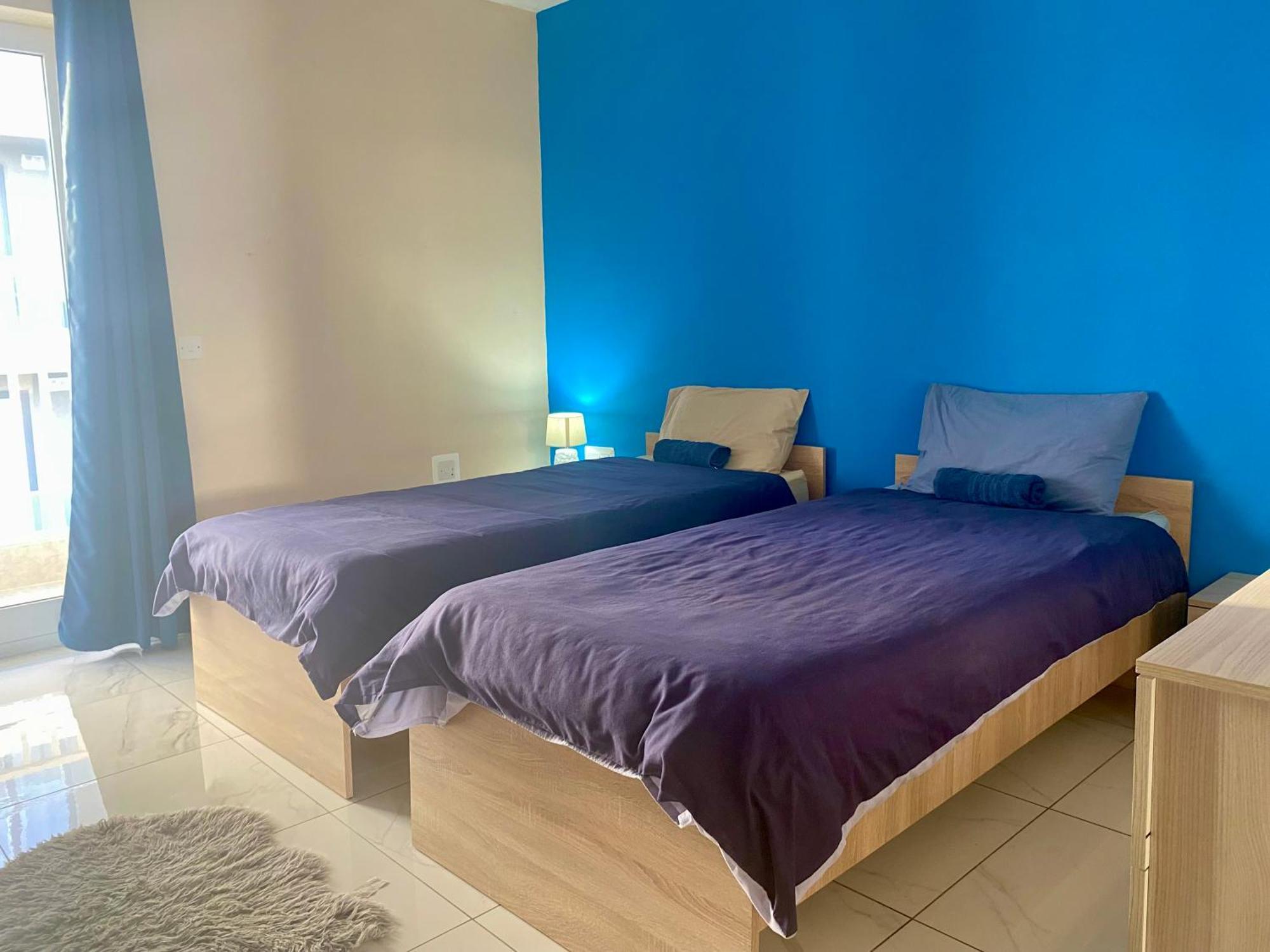 Sunrise Bay Apartments - Frontline Sea Views Сейнт Полс Бей Екстериор снимка