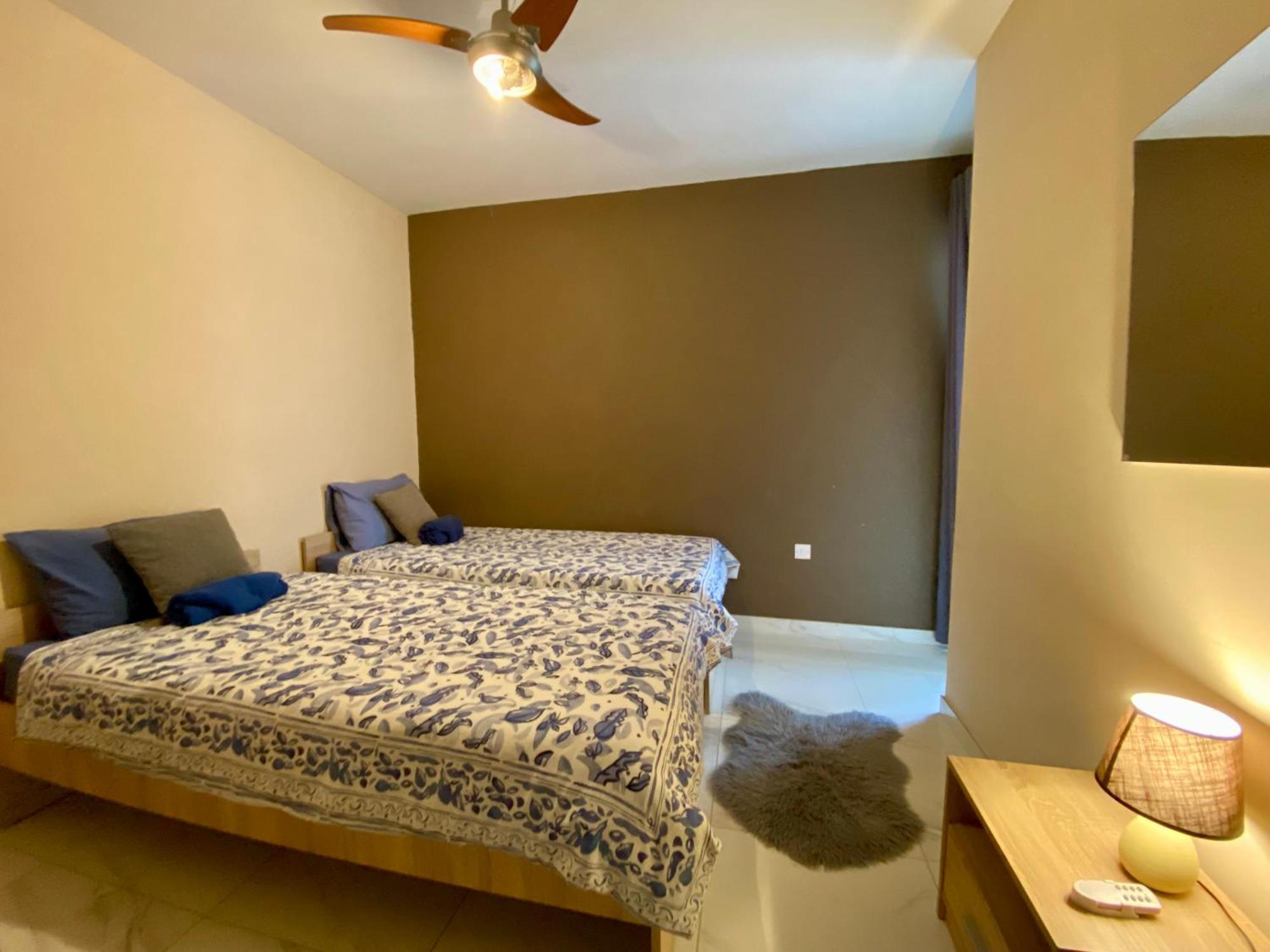 Sunrise Bay Apartments - Frontline Sea Views Сейнт Полс Бей Екстериор снимка